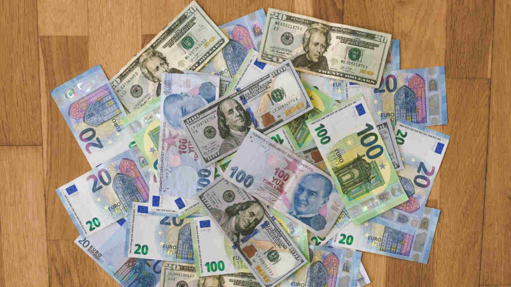 Banconote (Pexels) Ilfogliettone