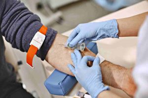 Gli esami del sangue sottovalutati che possono salvare la vita