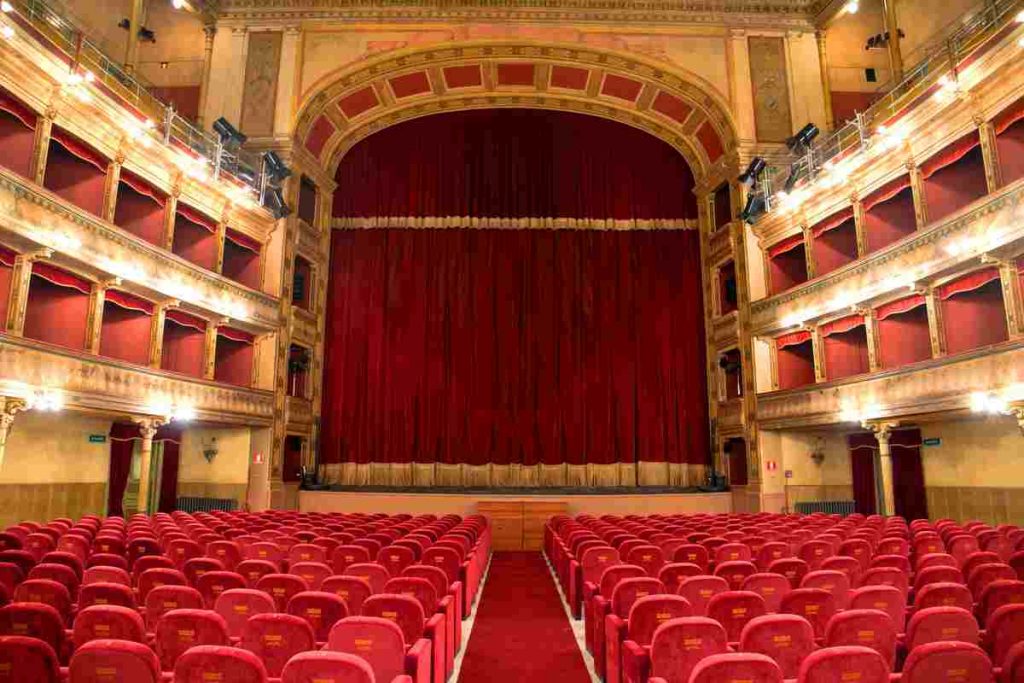 TeatroBiondo-SalaGrande-1 (1)