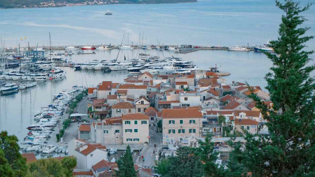 Isola di Ponza (pexels) - IlFogliettone.it(1)