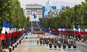 la-parata-militare-del-14-luglio-a-parigi (1)