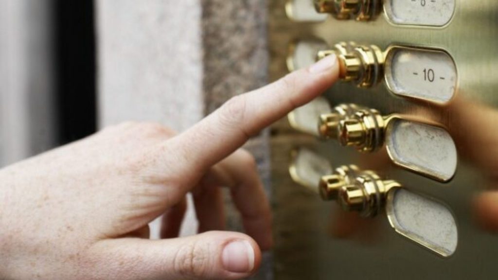 Citofono rotto (pexels) - IlFogliettone.it