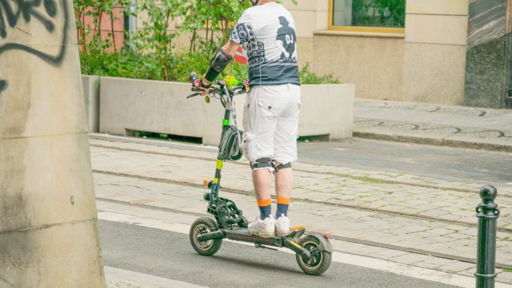 Monoppattino elettrico (pexels) - IlFogliettone.it