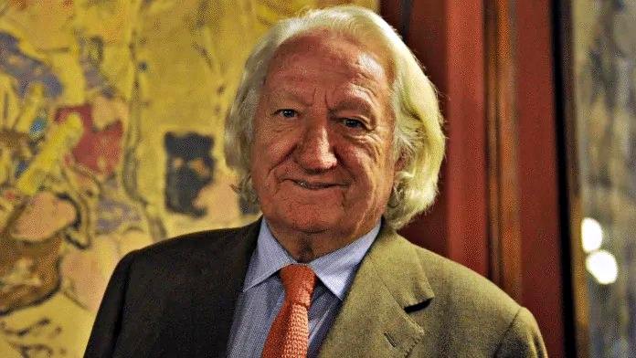 Addio a Giorgio Forattini, il cronista che disegnò mezzo secolo di politica Addio a Giorgio Forattini, il cronista che disegnò mezzo secolo di politica