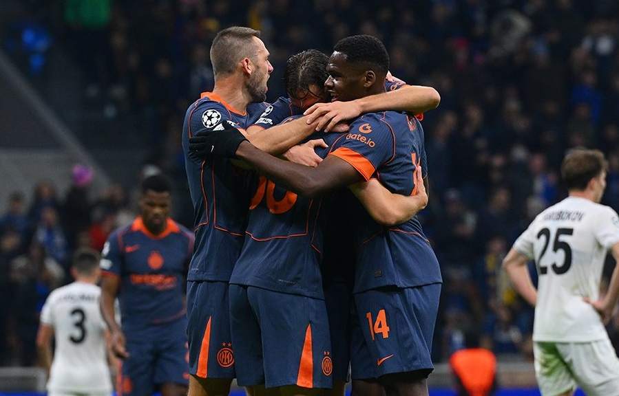 Inter bissa con 2 1 sofferto sul Kairat: Martínez eguaglia record Crespo in Champions