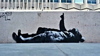 Banksy torna a Londra con un nuovo murale