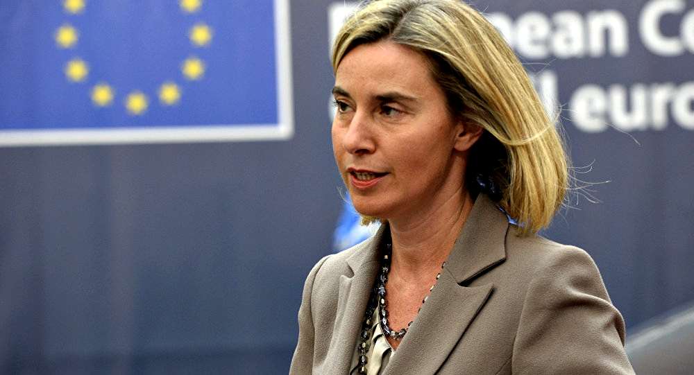 Federica Mogherini tra i tre fermati a Bruxelles: la Procura europea indaga su presunte irregolarità nell’assegnazione di fondi Ue Federica Mogherini tra i tre fermati a Bruxelles: la Procura europea indaga su presunte irregolarità nell’assegnazione di fondi Ue