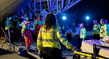 Dalla Striscia alle cure italiane: la notte del grande ponte aereo per 17 piccoli palestinesi