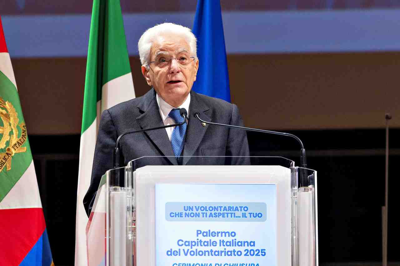 Mattarella: i volontari “patrioti” e il volontariato “palestra di democrazia” Mattarella: i volontari “patrioti” e il volontariato “palestra di democrazia”