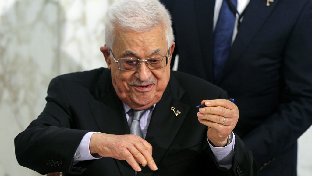 Beirut, il presidente palestinese Mahmoud Abbas in visita in Libano