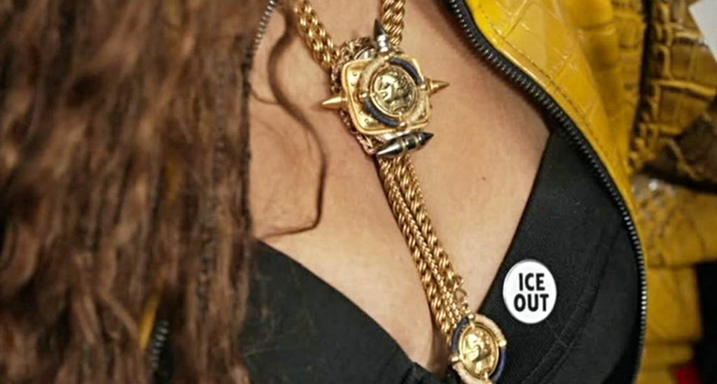 Ai Grammy il no ICE delle star. Trionfo Billie Eilish e Bad Bunny