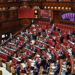 Il governo incassa la fiducia sul decreto Ucraina, ma nel centrodestra esplode il caso Salvini‑Vannacci