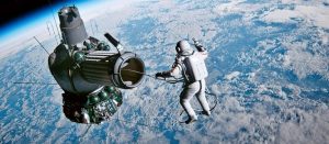 prima-passeggiata-spazio-Leonov