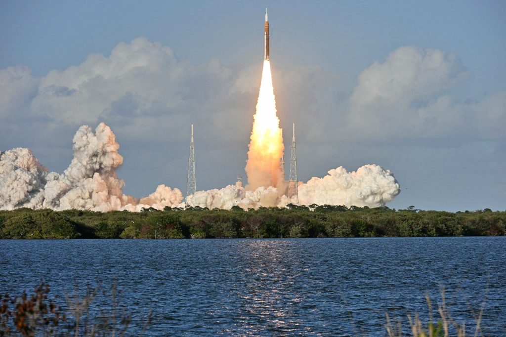 artemis-ii-lancio-razzospazio