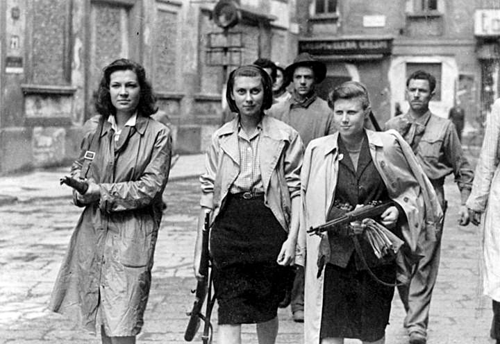 resistenza_donne_partigiane_milano_web