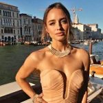 Matilde Gioli premiata a Venezia: “Bisogna aprire le porte ai giovani”