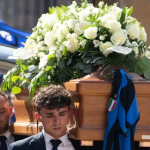 Milano saluta Mazzola, l’ultimo applauso della sua gente alla bandiera dell’Inter